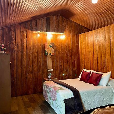 Cabanas La Montana Monteverde Buitenkant foto
