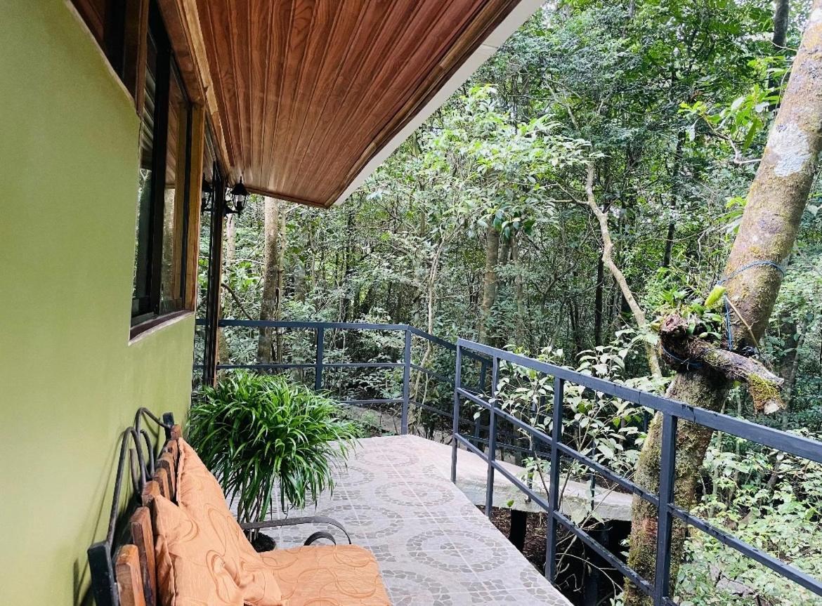Cabanas La Montana Monteverde Buitenkant foto